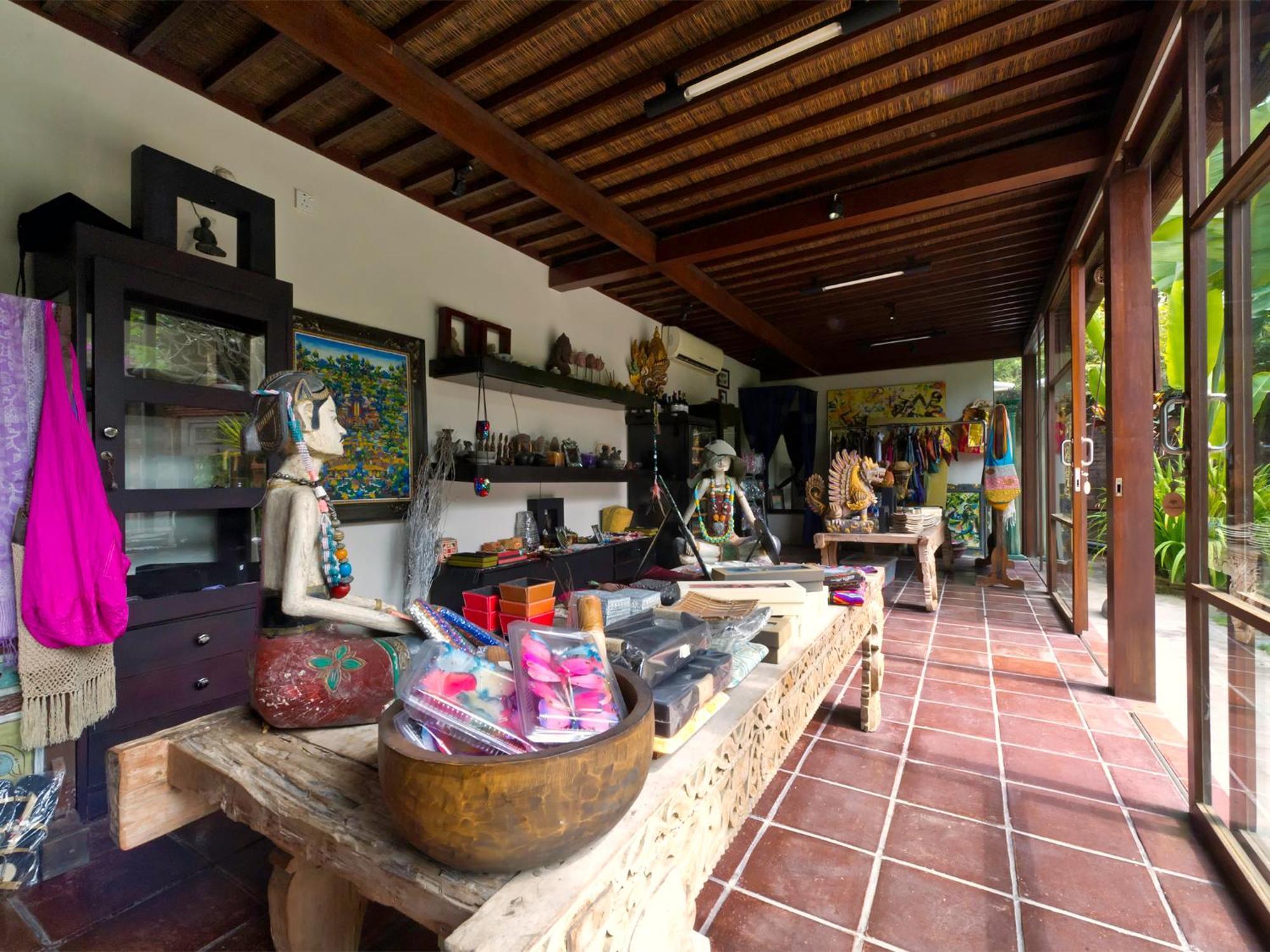 Majapahit Beach Villas By Nakula Ketewel Rum bild
