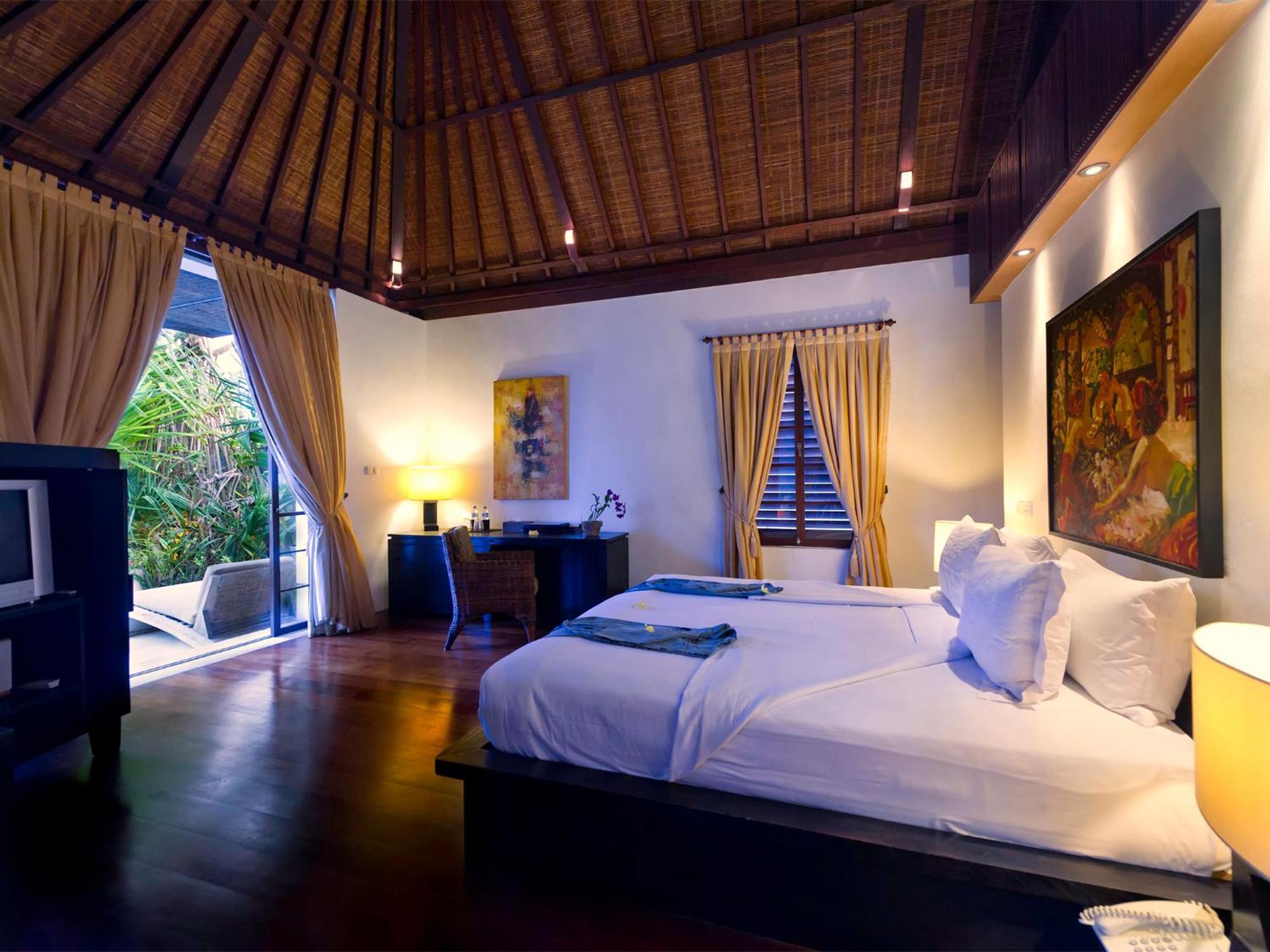 Majapahit Beach Villas By Nakula Ketewel Rum bild